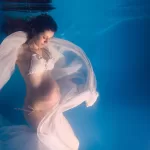 i benefici dell'acqua per mamme e bimbi